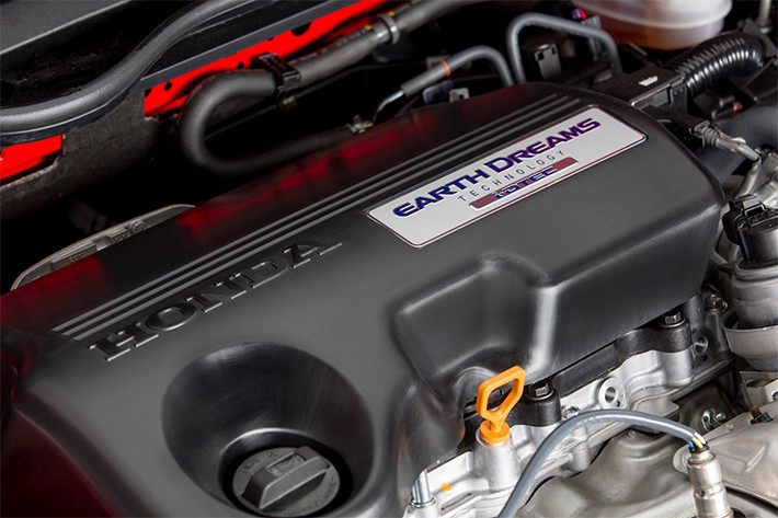 Ngoài thị trường Châu Âu, Honda đã xây dựng nhà máy sản xuất động cơ máy dầu 1.6L i-DTEC ở Tapukara, Ấn Độ và dự báo chiếc Civic máy dầu đầu tiên sẽ có mức giá khá cạnh tranh khi ra mắt ở thị trường tỷ dân này.