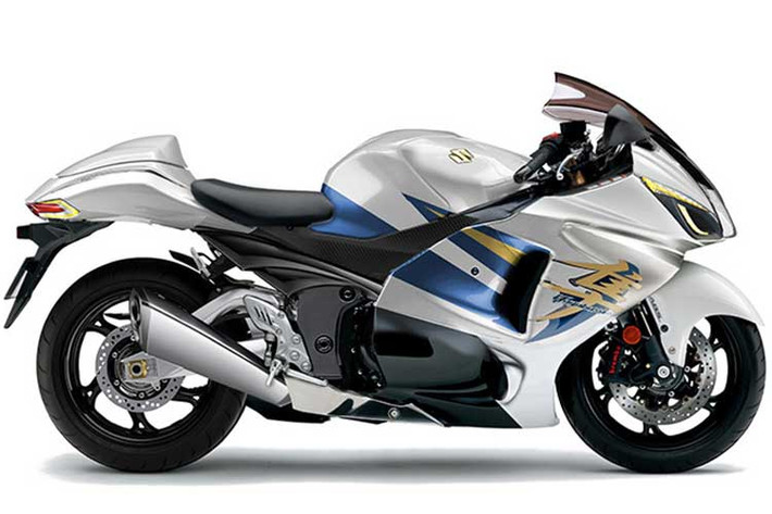 Tuy nhiên, trải qua thời gian nhiều năm, công nghệ chế tạo môtô của các hãng xe khác như BMW, Ducati, Yamaha, Kawasaki... ngày càng phát triển mạnh mẽ khiến danh hiệu ''thần gió'' của Suzuki Hayabusa bị dần đi vào quên lãng. Hãng Suzuki đã quyết định đổi mới dòng xe này với những thay đổi lớn về diện mạo, thiết kế công nghệ.