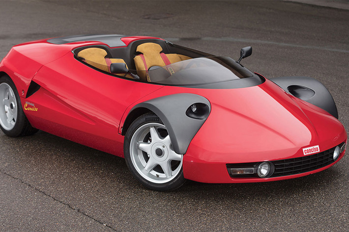 Siêu xe Ferrari Conciso ra mắt lần đầu tại triển lãm Frankfurt 1992 và ngay năm sau đó, tại triển lãm Geneva, Conciso vinh dự giành được vị trí thứ hai trong bảng vinh danh Giải thưởng thiết kế Eurosign Design Awards.