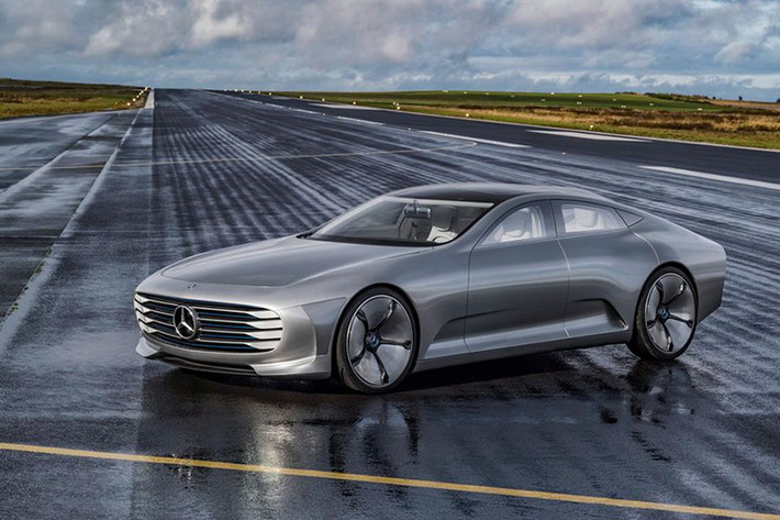 Hãng xe sang Mercedes-Benz đang phát triển một mẫu xe conept dự định là chiếc Mercedes ESF hoàn toàn mới với lời hứa gần như không thể đâm được – không phải bởi vì nó chỉ là một mẫu concept và không ai sẽ lái nói cả, mà bởi vì công nghệ đột phá bên trong nó.