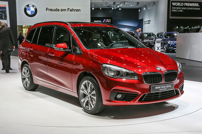 Ra mắt thế giới hồi đầu năm 2015, Series 2 Gran Tourer là dòng xe 7 chỗ đầu tiên của BMW và sở hữu nhiều nét tương đồng với Series 2 Active Tourer. Điểm khác biệt nằm ở những điều chỉnh nhỏ giúp BMW Series 2 Gran Tourer đáp ứng đủ không gian cho 7 hành khách.