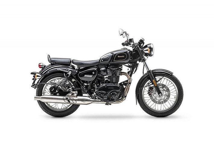 Kể từ khi được mua lại bởi tập đoàn Qianjiang của Trung Quốc, thương hiệu môtô Ý Benelli đã tập trung vào sản xuất các dòng xe mang kiểu dáng naked bike, sportbike và adventure với thiết kế hiện đại. Tuy mới đây, hãng xe máy Benelli đã chính thức chạy theo trào lưu retro đang rất được ưa chuộng với Benelli Imperiale 400.