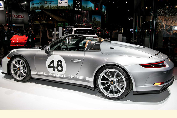 Từng được xem là chiếc 911 mạnh nhất và nhanh nhất trong lịch sử mà Porsche giới thiệu tới khách hàng. Ra mắt lần đầu tiên ra mắt thế giới tại Lễ hội tốc độ Goodwood (Festival of Speed) diễn ra tại Anh vào cuối năm 2017, nó đã gây sự chú ý lớn nhò vào thiết kế và sức mạnh đáng gờm so với các đối thủ cùng phân khúc.