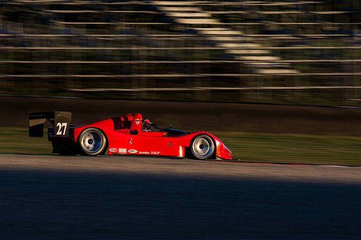 Đội đua Scuderia Ferrari cũng thể hiện sức mạnh của những cỗ máy thể thức 1 với các tay đua Sebastian Vettel, Kimi Raikkonen, Esteban Gutierrez và Marc Gene.