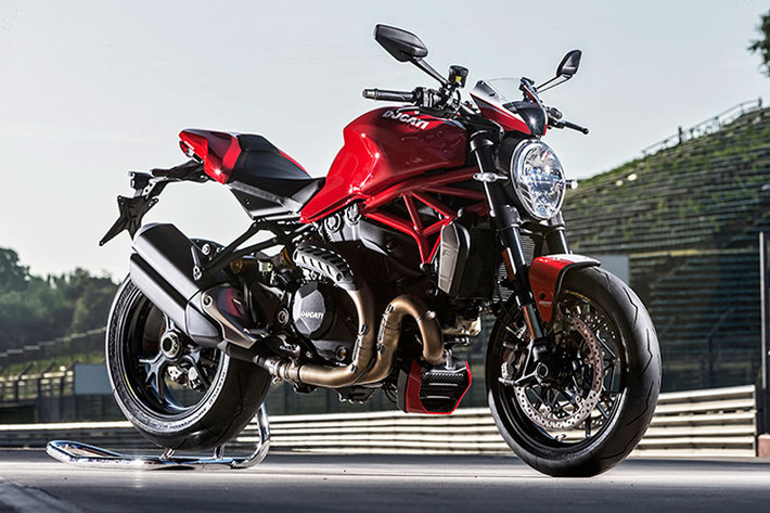 Ducati là thương hiệu môtô PKL chiếm lĩnh nhiều phân khúc thị trường bằng các dòng xe khác nhau như Diavel, Hypermotard, Monster, Multistrada, Streetfighter và Superbike. Những siêu xe mang vẻ đẹp . này đã có mặt tại hơn 80 quốc gia khác nhau trên thế giới.