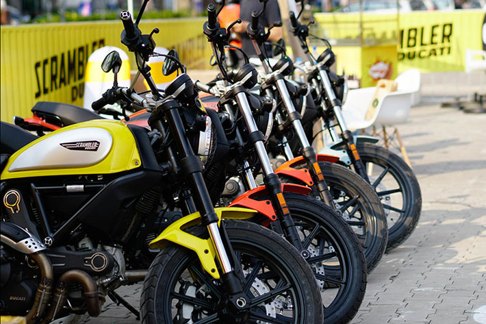 Ducati Việt Nam là nhà phân phối chính hãng của thương hiệu xe môtô Ý - Ducati, được công nhận duy nhất tại Việt Nam; chuyên phân phối các dòng xe Ducati và các sản phẩm, dịch vụ liên quan đến thương hiệu Ducati.