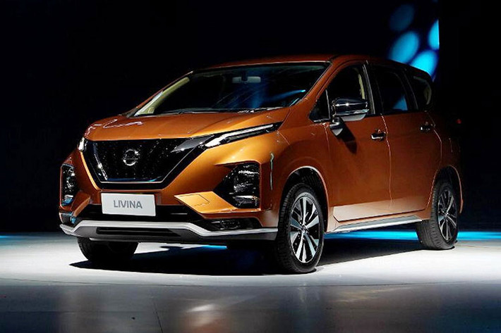 Về an toàn, mẫu MPV cỡ nhỏ giá rẻ này có những trang bị tiêu chuẩn như 2 túi khí trước, hệ thống chống bó cứng phanh ABS và phân phối lực phanh điện tử EBD. Trong khi đó, bản cao cấp sẽ có thêm hệ thống cân bằng điện tử VDC và camera lùi. Dự kiến, Nissan Livina 2019 sẽ được đưa về Việt Nam trong năm sau.