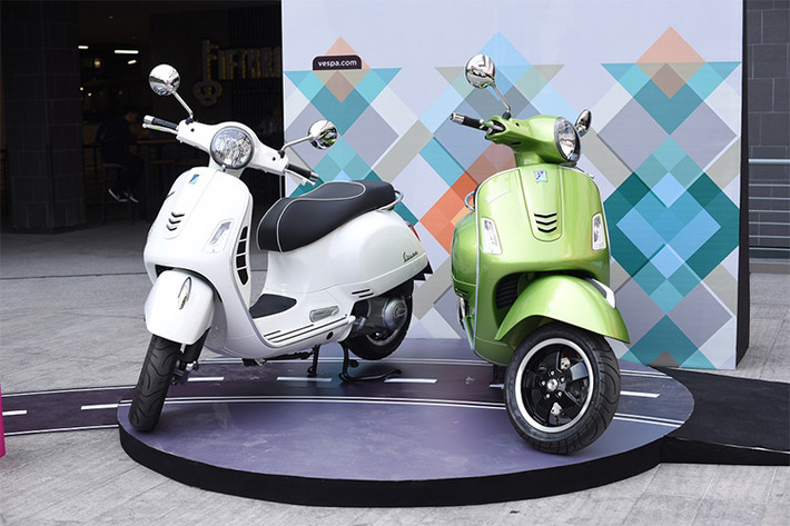 Được biết phiên bản Vespa GTS 300 tại Malaysia đã được nhập khẩu nguyên chiếc từ Việt Nam. Về thiết kế và thông số kỹ thuật, mẫu xe tay ga dung tích lớn Vespa GTS 300 tại thị trường này hoàn toàn không có sự khác biệt so với phiên bản hiện đang được bán ở Việt Nam.