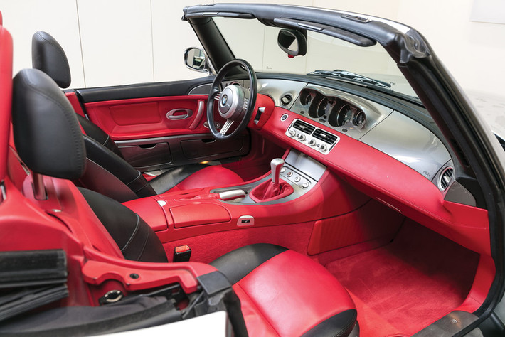 Chiếc xe thể thao của hãng ôtô BMW sẽ được trưng bày trong một cuộc đấu giá ở Paris diễn ra vào ngày 7/2 tới.