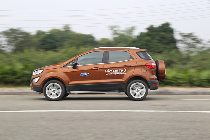 Trong các bài trải nghiệm với mục đích thử thách khả năng vận hành của EcoSport, chiếc SUV cỡ nhỏ đã chứng minh sự toàn diện của mình từ công suất đến sự linh hoạt hiếm có. Tại ngày hội trải nghiệm, EcoSport được nhiều người đánh giá là chiếc xe có độ vọt tốt phân khúc khi cần vượt trên đường trường hay các bài thi tăng tốc của các chủ xe tại sự kiện cũng minh chứng điểm này.