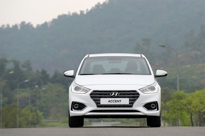 Hyundai Accent không có quá nhiều thay đổi vị trí thứ hạng cũng như doanh số bán hàng trong tháng vừa qua với 1.427 xe được bàn giao cho khách hàng, cao hơn so với tháng 3/2019. Thế hệ thứ thứ 5 của Accent do Hyundai Thành Công lắp ráp tại Việt Nam có tỉ lệ nội địa hóa khoảng 12% thực sự mang đến nhiều bất ngờ cho người sử dụng.