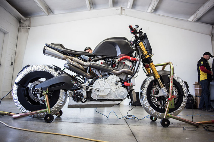 Hãng độ hàng đầu Victory và Roland Sands từng giới thiệu một dự án chung với tên gọi Victory Project 156. Nay nó đã được trình làng và đây quả là một tác phẩm nghệ thuật hai bánh.
