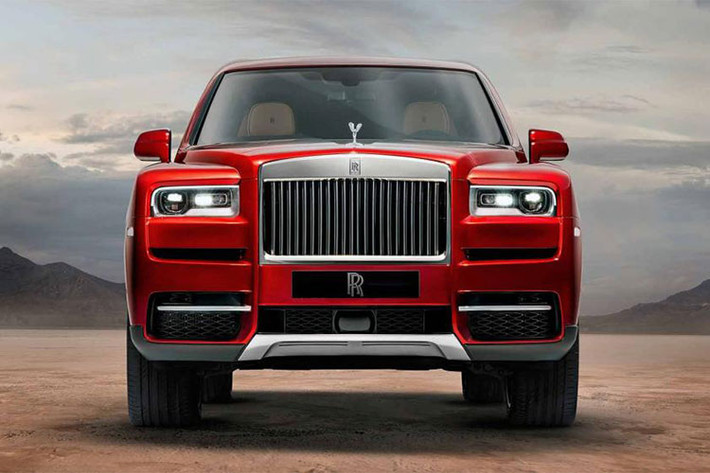 Mẫu siêu SUV này ra đời từ cơ sở gầm bệ "Architecture of Luxury" hoàn toàn bằng nhôm đã từng lần đầu tiên ra mắt trên Phantom thế hệ mới. Các kích thước cơ bản của Rolls-Royce Cullinan 2019 bao gồm chiều dài tổng thể 5.341 mm, rộng 2.164 mm, cao 1.835 mm và chiều dài cơ sở 3.295 mm. Xe sờ hữu cân nặng đến 2.660 kg.