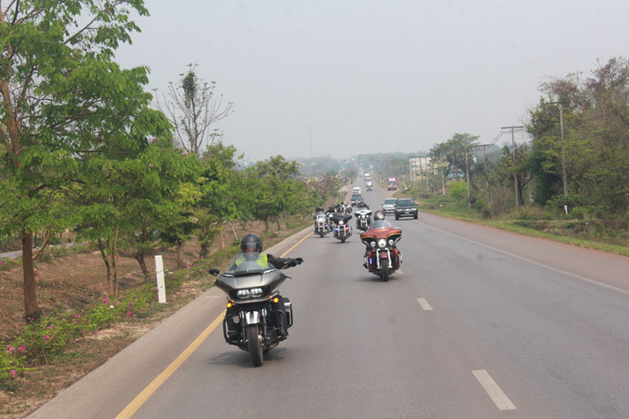 Trong hai ngày kế tiếp, những chiến binh Harley của H.O.G. Saigon sẽ tiếp tục lăn bánh trên đất Thái để chinh phục những cung đường và khám phá vẻ đẹp, con người và văn hoá tại các tỉnh thành phố như Nakhon Rachashima, Ayuthaya, Bangkok, Pattaya... kienthuc.net.vn sẽ tiếp tục cập nhật thông tin tới bạn đọc.