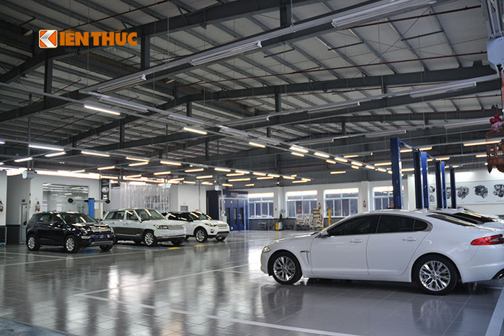 Những mẫu xe được mua chính hãng sẽ có chế độ bảo hành toàn cầu trong thời gian 3 năm hoặc 100.000 km (tuỳ theo điều kiện).