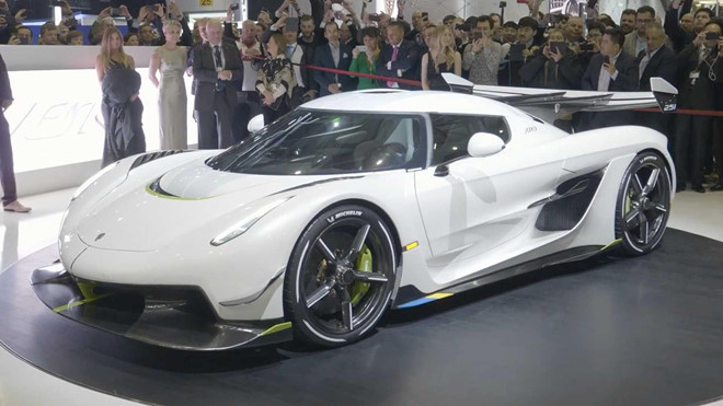 Do là bản giới hạn nên siêu xe Koenigsegg Jesko rất hiếm. Chỉ hai tuần sau lễ ra mắt, nhà sản xuất Thụy Điển xác nhận Koenigsegg Jesko đã bán hết.