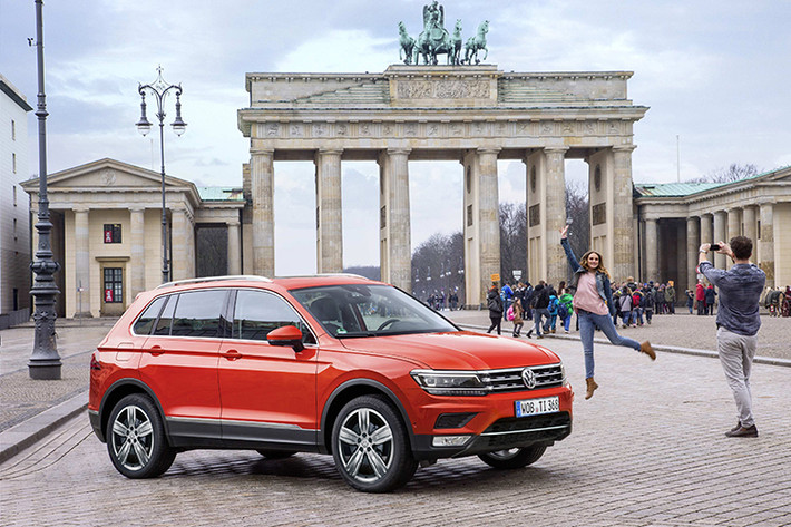 Khách hàng đặt mua xe Tiguan Allspace tại Việt Nam sẽ nhận được chế độ bảo hành toàn cầu của hãng, bảo hành bề mặt sơn và chất lượng sơn 3 năm, đặc biệt bảo hành lên đến 12 năm cho sự ghỉ sét của thân xe. Việc bảo trì, bảo dưỡng và thay thế phụ tùng khá dễ dàng và chi phí cũng phù hợp với nhiều tầng lớp khách hàng.