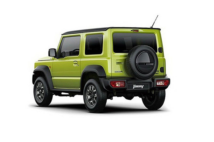Cao cấp hơn là bản XL với điều hòa tự động, nút bấm khởi động máy, mở cửa không cần chìa khóa, vỏ gương ngoại thất gập chỉnh điện và cửa sổ màu khói. Trong khi đó, bản XC cao cấp nhất có 2 cảm biến hỗ trợ phanh, đèn pha LED, hệ thống rửa đèn, hệ thống kiểm soát hành trình, vỏ gương ngoại thất tích hợp đèn báo rẽ và vành hợp kim 16 inch.