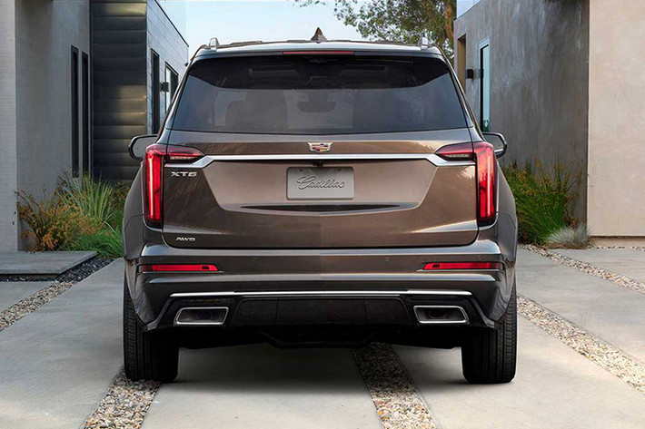 Hệ thống treo tiêu chuẩn của mẫu SUV hạng sang Cadillac XT6 2020 sẽ sử dụng dạng 5 liên kết kết ở trục sau và kiểu McPherson ở phía trước, hoặc sử dụng hệ thống treo với 4 giảm chấn thích ứng hai trục trước và sau (tùy chọn).