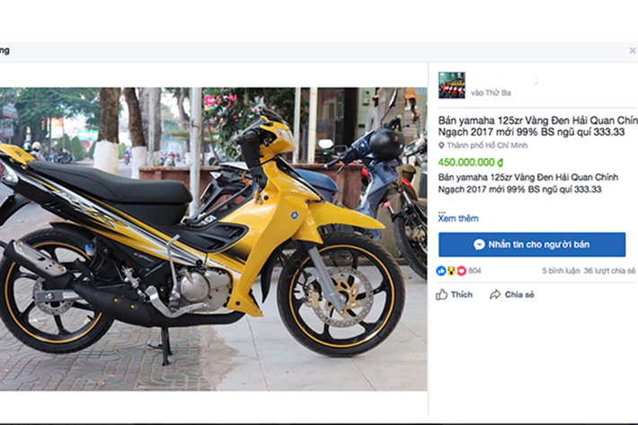 Chiếc xe máy Yamaha 125ZR đời 2017 màu vàng đen với biển số ngũ quý 3 được một người săn xe "độc" ở Sài Gòn mua từ người dùng ở Trà Vinh. Chiếc xe hiện được rao bán 450 triệu đồng.
