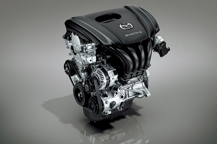 Tại thị trường Nhật Bản, Mazda2 2019 vẫn có 2 tùy chọn động cơ xăng và diesel. Đầu tiên là động cơ xăng Skyactiv-G 4 xi-lanh, phun nhiên liệu trực tiếp, dung tích 1,3 lít, sản sinh công suất tối đa 93 mã lực và mô-men xoắn cực đại 123 Nm. Hai con số tương ứng của động cơ diesel Skyactiv-D 4 xi-lanh, tăng áp, dung tích 1,5 lít là 105 mã lực và 250 Nm.