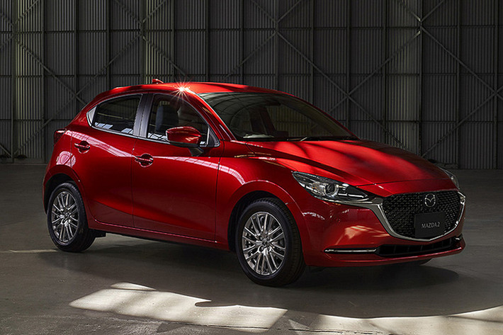 Thế hệ thứ 4 của Mazda2 hay còn gọi là Demio ở Nhật Bản đã lần đầu tiên trình làng vào năm 2014. Sau 5 năm, đã đến lúc hãng Mazda tung ra phiên bản nâng cấp của mẫu xe Mazda2 2019 mới tại thị trường nội địa.