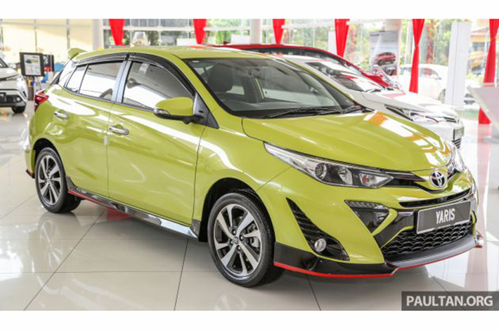 Mẫu xe Toyota Yaris 2019 mới thực chất chỉ là phiên bản nâng cấp facelift giữa đời nên nó được thay đổi nhẹ nhàng về thiết kế ngoại thất để làm mới sản phẩm. Mẫu xe này chuẩn bị được giới thiệu và bán a tại Malaysia.