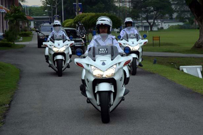 Tại Đông Nam Á, Malaysia và nhiều nước - mới đây nhất có Việt Nam cũng sử dụng Honda ST1300 cho đội ngũ CSGT của mình.