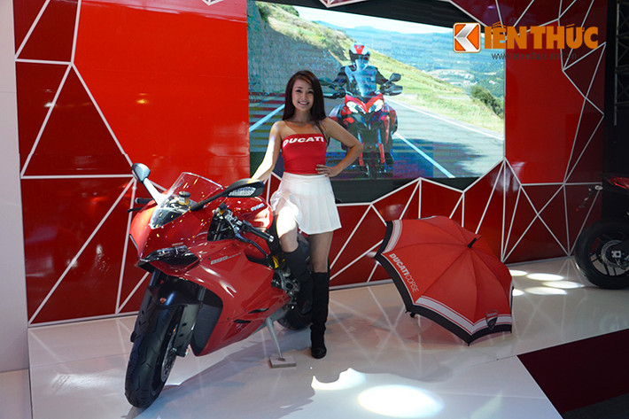 Một trong hai thương hiệu môtô PKL đình đám có mặt tại triển lãm lần này chính là Ducati Việt Nam, gian hàng của Ducati được thiết kế mang đúng phong cách đất nước hình chiếc ủng.