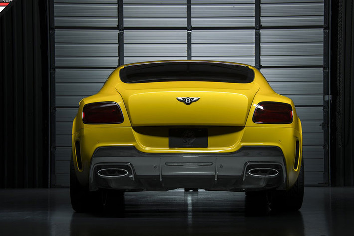Đuôi Bentley Continental GT BR-10RS lại mang hơi hướng thể thao của Audi RS6 hay Mercedes C63 AMG.