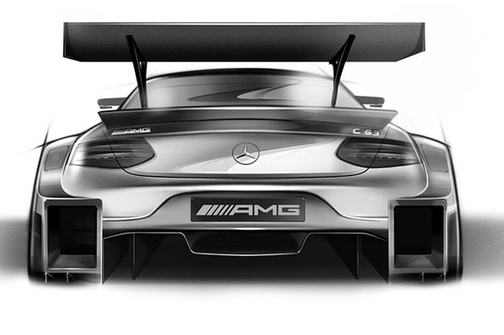 Năm 2016, German Touring Car quy định loạt động cơ V8 4.0L với góc chữ V nghiêng 90 độ không trang bị bộ tăng áp bơm ra tối đa là 500 mã lực. Đến năm 2017 thì lại là động cơ tăng áp 4 xi-lanh thẳng hàng dung tích 2.0L sản sinh tối đa 600 mã lực.