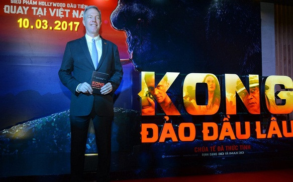 Trong đó, riêng ngày công chiếu đầu tiên tại Việt Nam (10/3) Kong: Skull Island đã thu về 18.2 tỷ đồng với 162 nghìn lượt khans giá tới rạp. Ảnh: Zing.