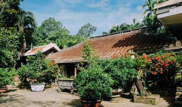Theo ông ông Đỗ Hữu Minh (sinh năm 1956) - chủ nhân hiện tại của ngôi nhà, căn nhà đã trải qua 6 thế hệ, trong đó ông thuộc thế hệ thứ tư. Ảnh: Báo Đà Nẵng