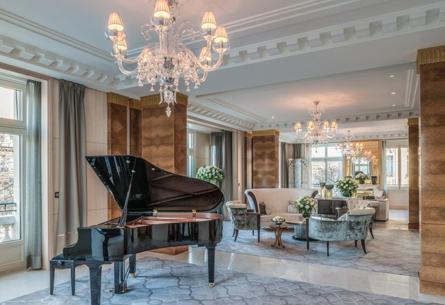 Thậm chí, khách sạn Royal Monceau còn bao gồm một rạp chiếu phim tư nhân tốt nhất châu Âu. Ảnh: Elitetraveler