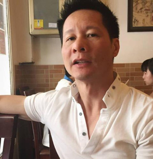 Không phải là người trong làng giải trí nhưng đại gia Đức An lại chẳng hề xa lạ với truyền thông. Cuối năm 2015, đại gia Đức An tổ chức lễ đính hôn với cựu người mẫu Phan Như Thảo.