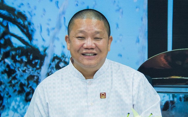 Mới đây, thông tin đại gia Lê Phước Vũ - Chủ tịch Tập đoàn Hoa Sen - chính thức quy y Tam Bảo thu hút sự quan tâm của rất nhiều người.