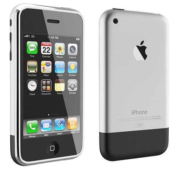 Với hầu hết người dùng, iPhone 2G đời đầu là chiếc smartphone không còn phù hợp, bởi nó đã quá lỗi thời về công nghệ, cũng như bị Apple ''khai tử'' từ cách đây hơn 7 năm (tháng 6/2013). Tuy nhiên, với những dân chơi điện thoại cổ, chúng là những vật vô giá và có giá trị sưu tầm cao.