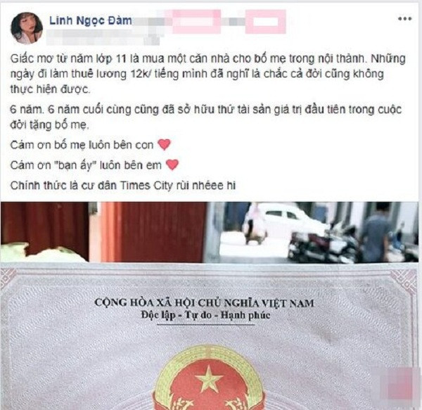 Giữa năm 2018, Linh Ngọc Đàm từng gây choáng khi tiết lộ đã thực hiện được ước mơ tự mua nhà ở khu chung cư cao cấp Times City tặng bố mẹ. Căn hộ này được dân mạng cho là có mức giá không hề rẻ.