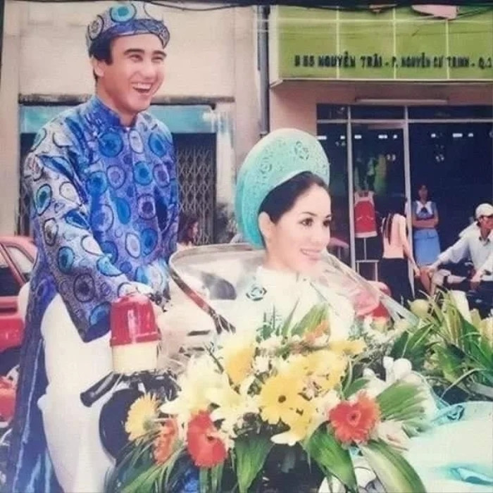 Dù hình ảnh chất lượng kém nhưng nhan sắc của mẹ con gái Quyền Linh vẫn phải gọi là "chất lượng cao".
