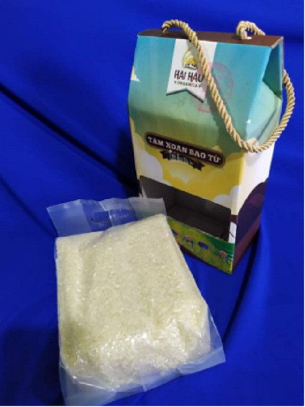 Thời gian gần đây, trên thị trường xuất hiện loại gạo tám xoan bao tử được nhiều khách hàng lùng mua với giá từ 100.000-110.000 đồng/kg, đắt gấp nhiều lần so với gạo thông thường. Ảnh: Shopee.