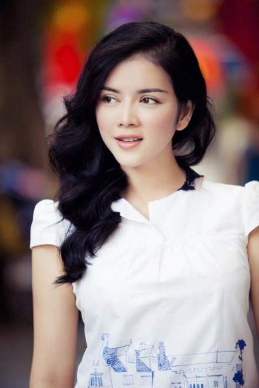 Mới đây, Lý Nhã Kỳ gây xôn xao dư luận khi lên tiếng nhắc nhở một số đồng nghiệp và đàn em về ý thức khi tham dự Liên hoan phim Cannes. Cô cho rằng, nếu đến thảm đỏ Cannes chỉ để tạo chiêu trò, lừa dối khán giả thì sẽ bị chính fan của mình quay mặt. Ảnh: SKCĐ.