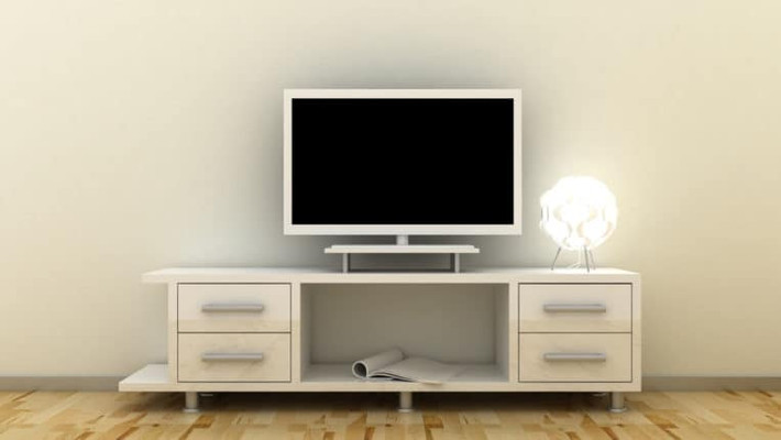 Ngắt các thiết bị không sử dụng có thể làm giảm nhiệt trong nhà cũng như tiết kiệm năng lượng.