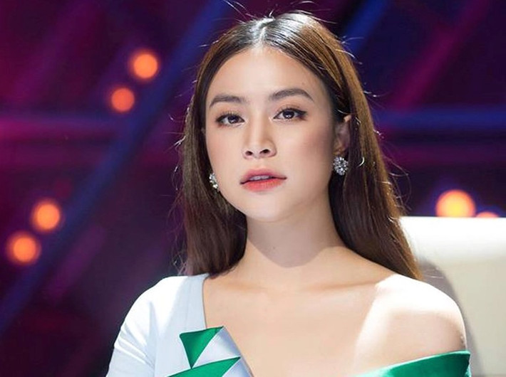 Nhờ chăm chỉ hoạt động nghệ thuật, Hoàng Thuỳ Linh có chỗ đứng nhất định trong làng giải trí và sở hữu khối tài sản kếch xù. Ảnh: Lao động
