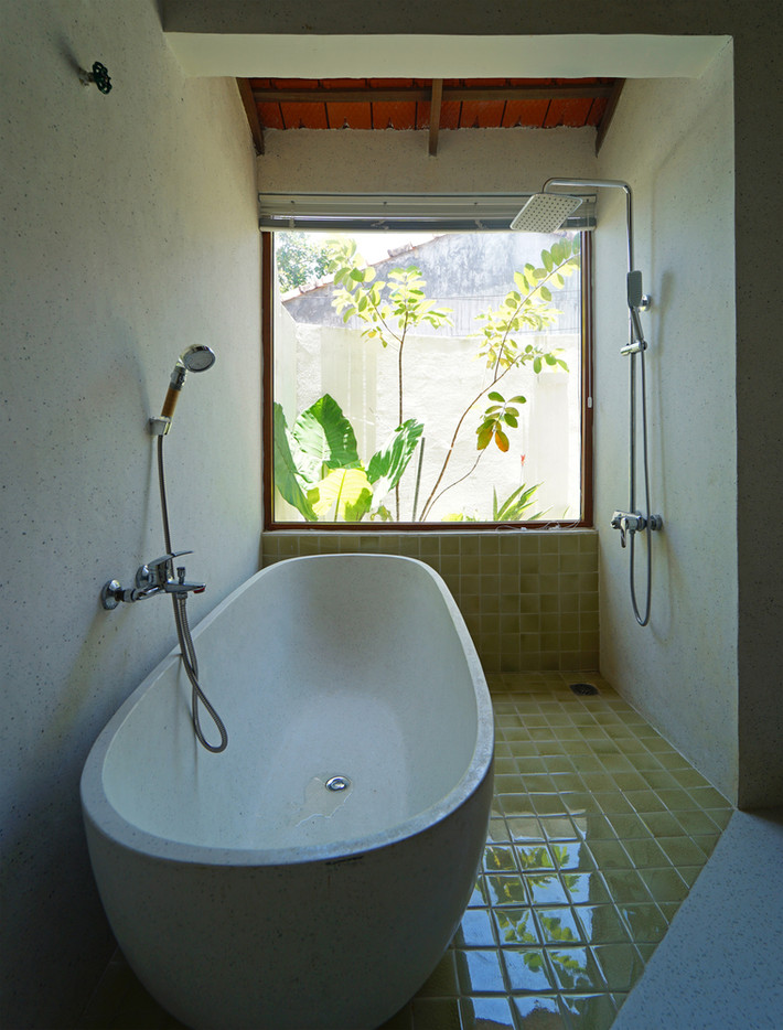 Đầy đủ nội thất tiện nghi được bố trí trong khu resort.