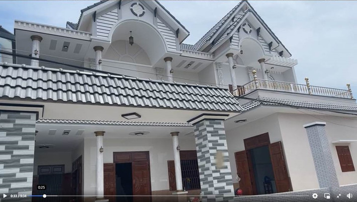 Căn nhà lấy màu trắng làm chủ đạo trông rất sang trọng. Ảnh: FB Dụng Quang Nho