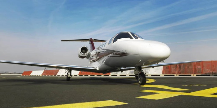 Cessna Citation Longitude là máy bay phản lực tư nhân có sức chứa 12 người, với phạm vi hoạt động của 4 hành khách là 6.482 km.