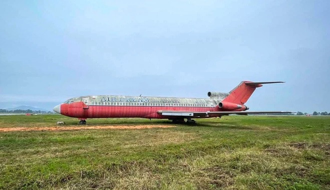 Suốt 15 năm qua, Cục Hàng không Việt Nam vẫn chưa triển khai được phương án xử lý chiếc Boeing bị bỏ quên này. Ảnh: Dân trí