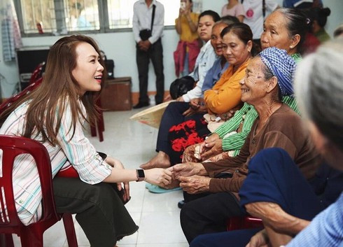 Đáng chú ý, Mỹ Tâm chưa bao giờ khoe về khối tài sản của mình. Thay vào đó, nữ ca sĩ tích cực ra mắt các sản phẩm chất lượng và tập trung vào công tác thiện nguyện. Ảnh: Infonet