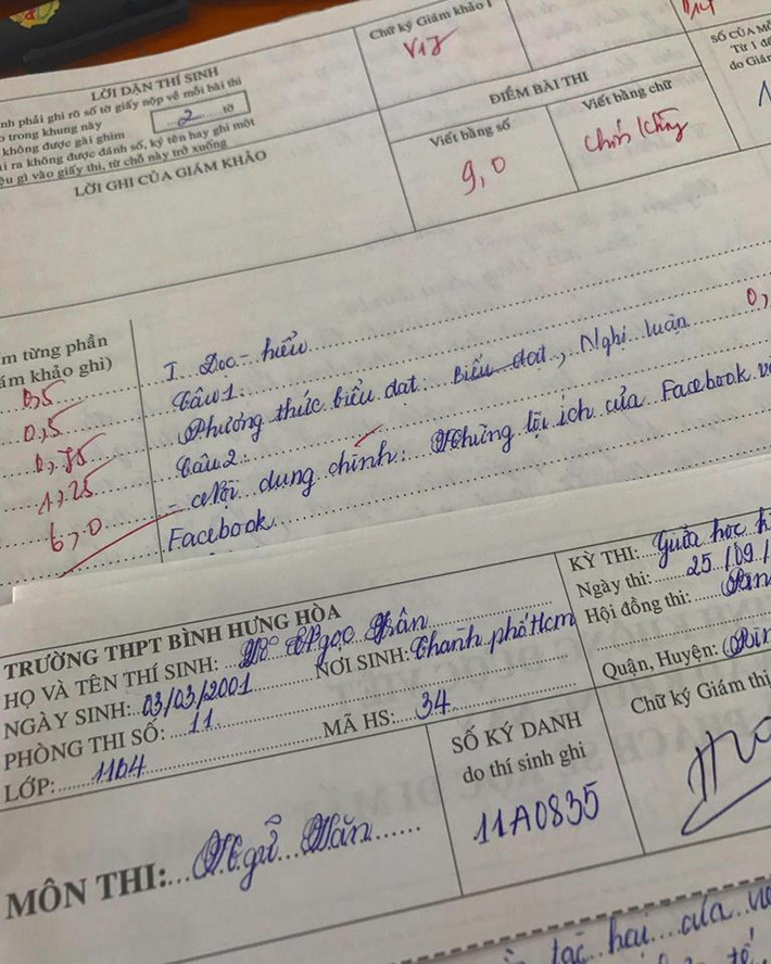 Điểm số môn Văn cao ngất ngưởng của cô nàng khiến dân mạng thích thú. "Xinh lại học giỏi", "ngưỡng mộ bạn"... là những lời khen tặng mà nhiều người dành cho Ngọc Trân.