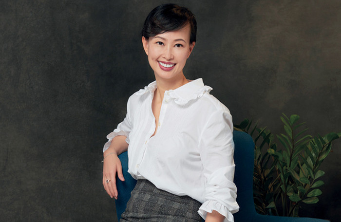 Là một trong những "bóng hồng" của Thương vụ bạc tỷ, Shark Thái Vân Linh gây ấn tượng bởi những lời khuyên vô cùng thực tế như chuyện giờ giấc làm việc của nhân viên, việc lấy chồng muộn...